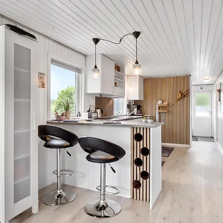 Holiday home 4 Bedroom Cozy In Middelfart